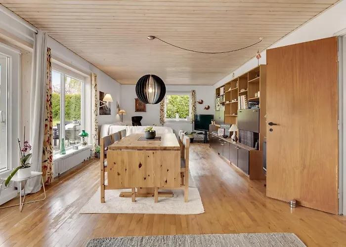 Cozy In With Kitchen *